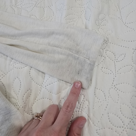 Cozy Ribbed Turtleneck - Picture 10 of 10